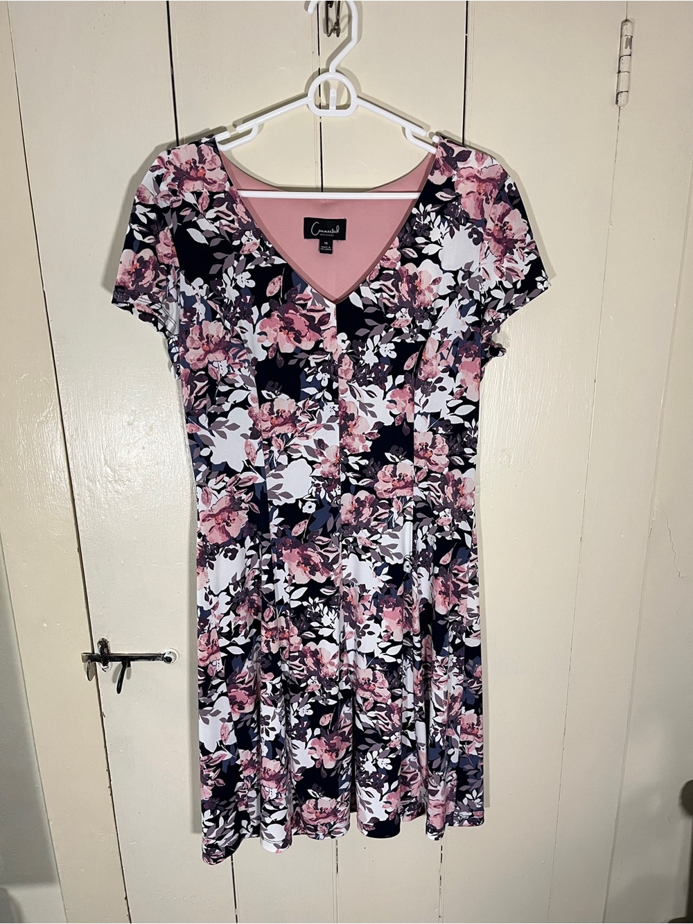 Connected Apparel Size 10 Women’s Dress Floral Print Flare